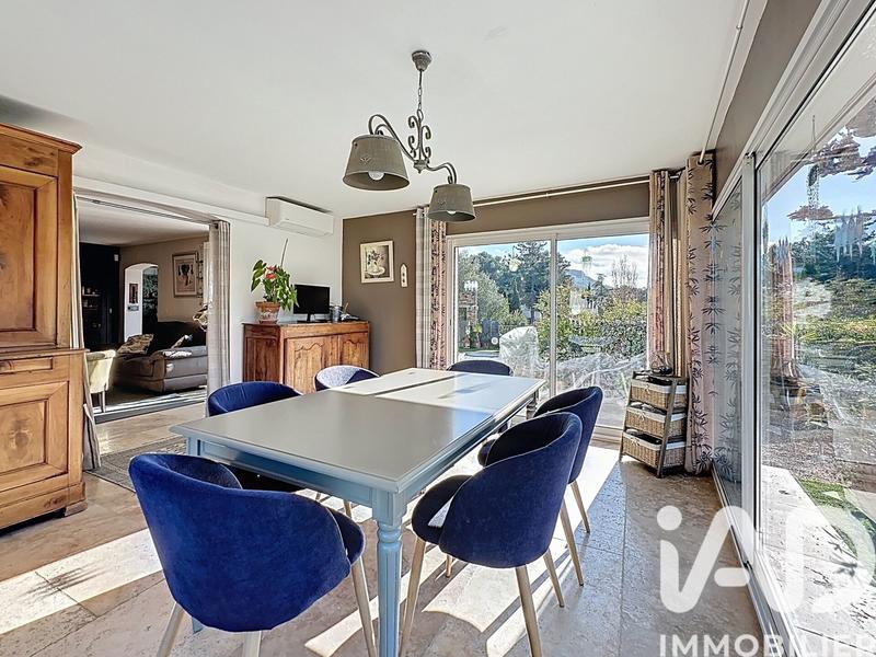 Maison - 190 m² - 7 pièces