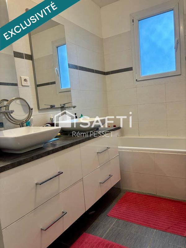 Maison - 120 m² - 5 pièces