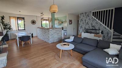 Maison - 113 m² - 5 pièces