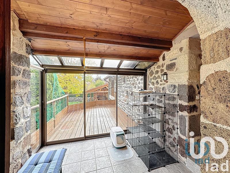 Maison - 210 m² - 7 pièces