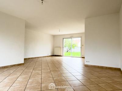 Maison - 105 m² - 4 pièces