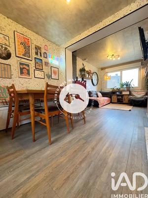 Maison - 82 m² - 4 pièces