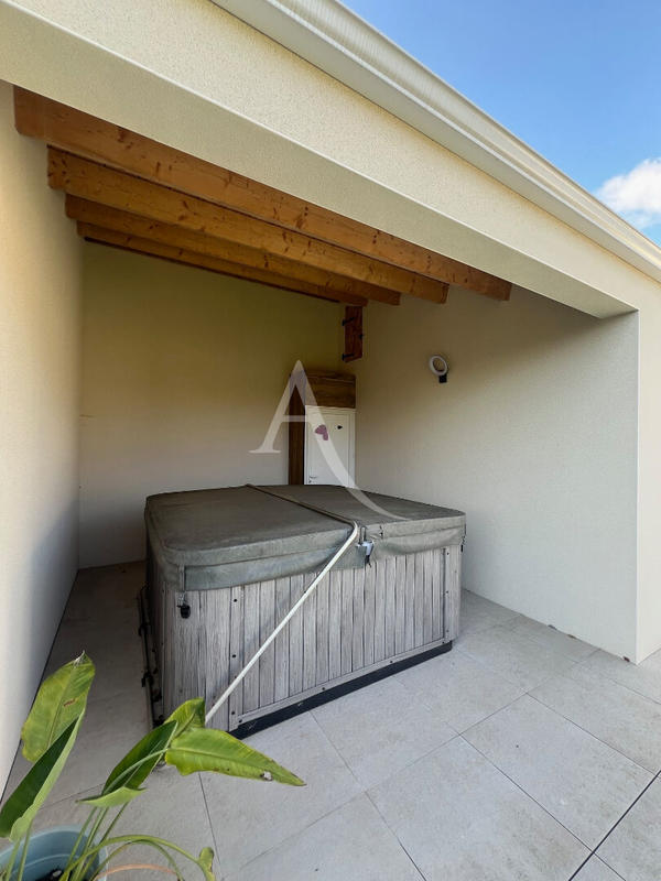 Maison - 127 m² - 5 pièces