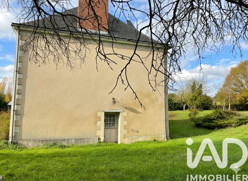 Maison - 202 m² - 8 pièces