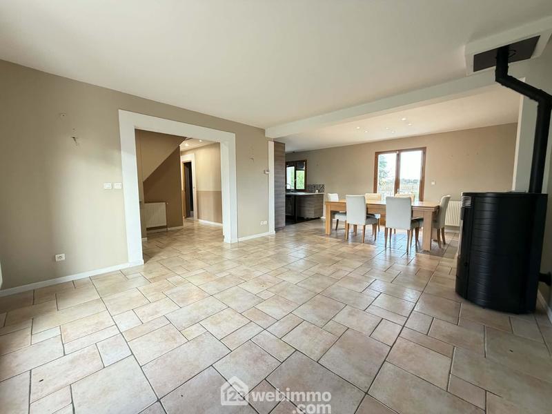 Maison - 120 m² - 6 pièces