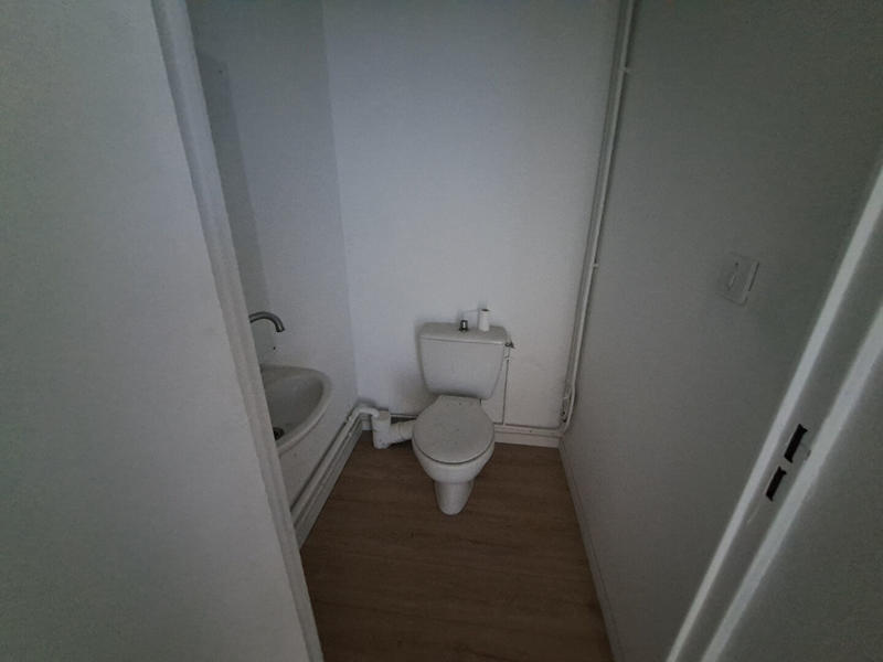 Local commercial - 86 m² - 1 pièce