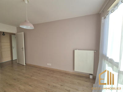 Duplex - 90 m² - 4 pièces