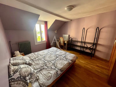 Maison - 172 m² - 5 pièces