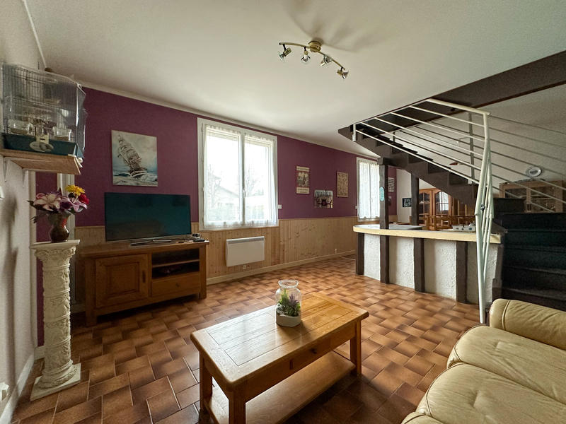 Maison - 96 m² - 4 pièces