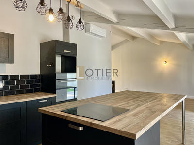 Maison - 147 m² - 6 pièces