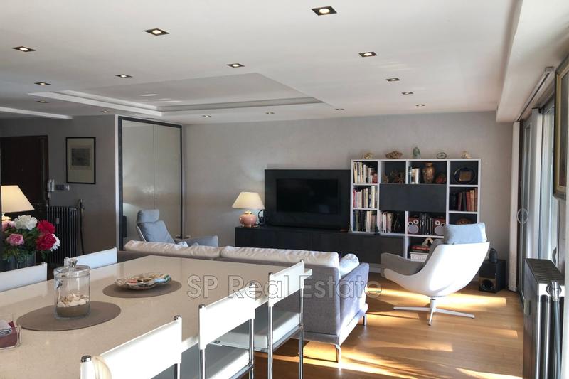 Appartement - 90 m² - 4 pièces