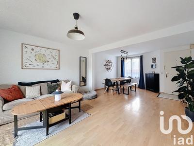 Maison - 91 m² - 5 pièces