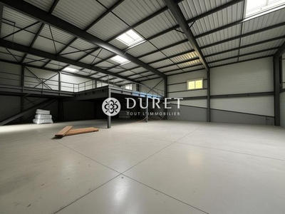 Local d'activités - 663 m²