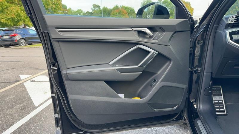 Audi Q3 Sportback 1.5 Tfsi 150 s-Tronic7 s line - Automatique Entretien constructeur