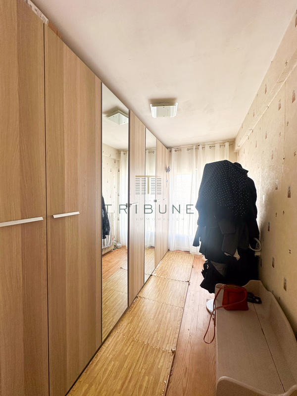 Appartement - 81 m² - 4 pièces