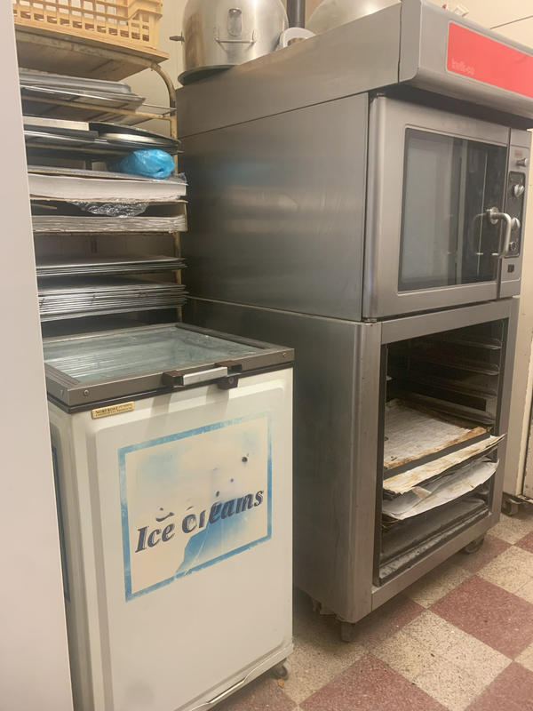 Fonds de commerce - Magasins - 162 m²