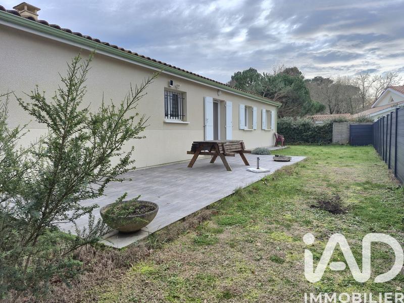 Maison - 110 m² - 4 pièces