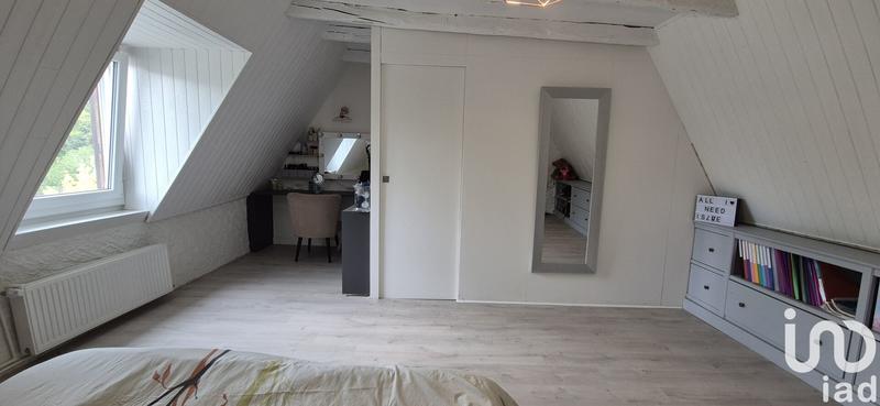 Maison - 222 m² - 6 pièces