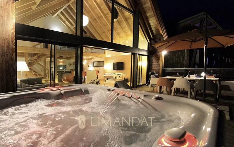 Châlet - 193 m² - 6 pièces