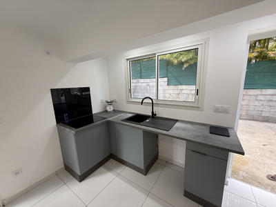 Appartement - 104 m² - 6 pièces