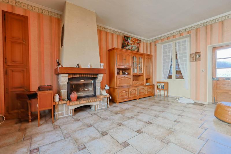 Maison - 92 m² - 5 pièces