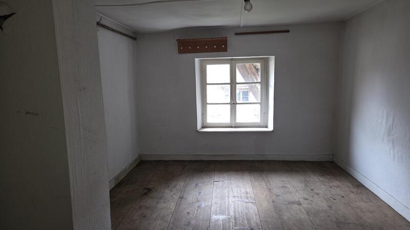 Maison - 102 m² - 7 pièces