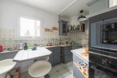 Appartement - 90 m² - 4 pièces