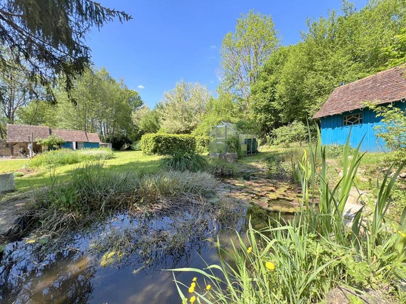 Maison - 208 m² - 7 pièces