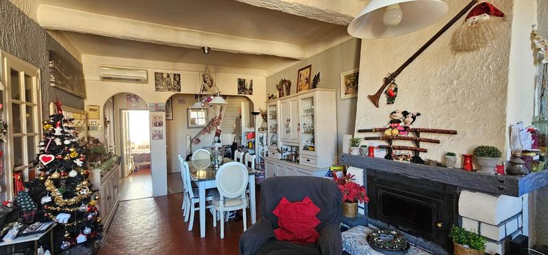 Appartement - 145 m² - 8 pièces