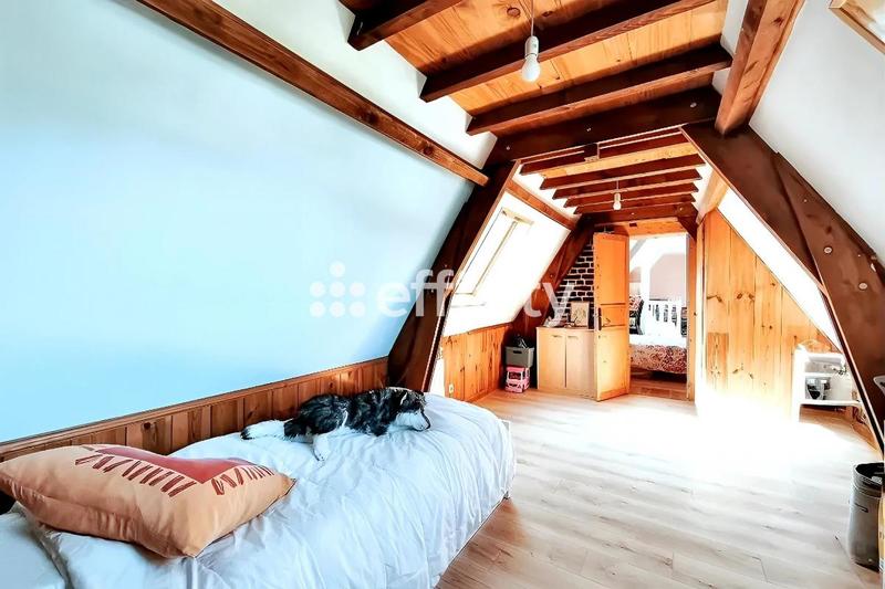 Maison - 105 m² - 6 pièces