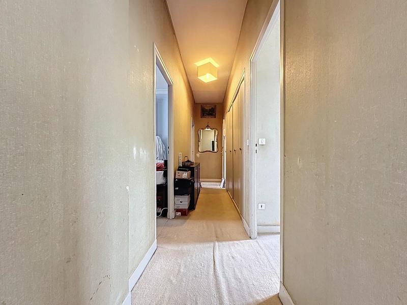 Appartement - 102 m² - 5 pièces