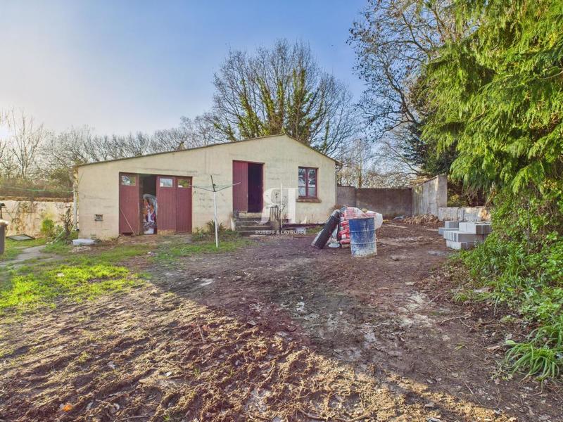 Immeuble - 335 m² - 14 pièces