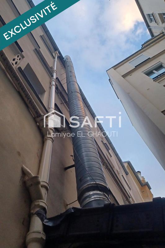 Local commercial - 85 m² - 2 pièces