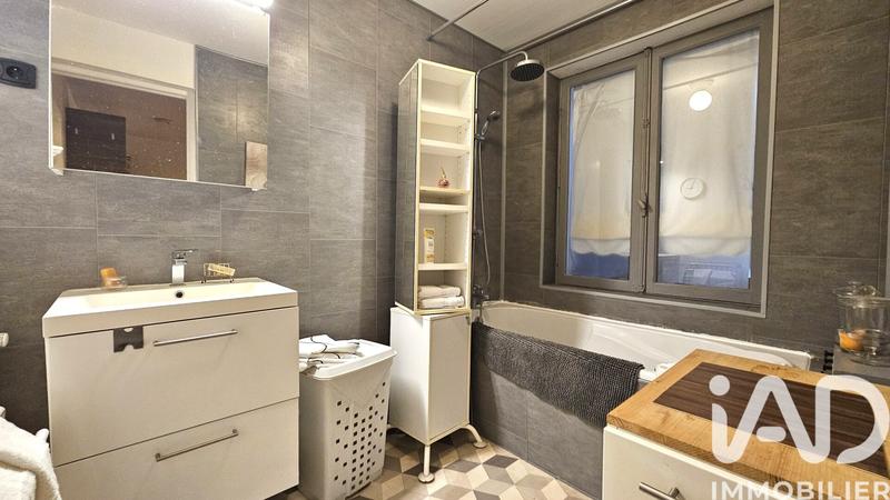 Appartement - 120 m² - 4 pièces