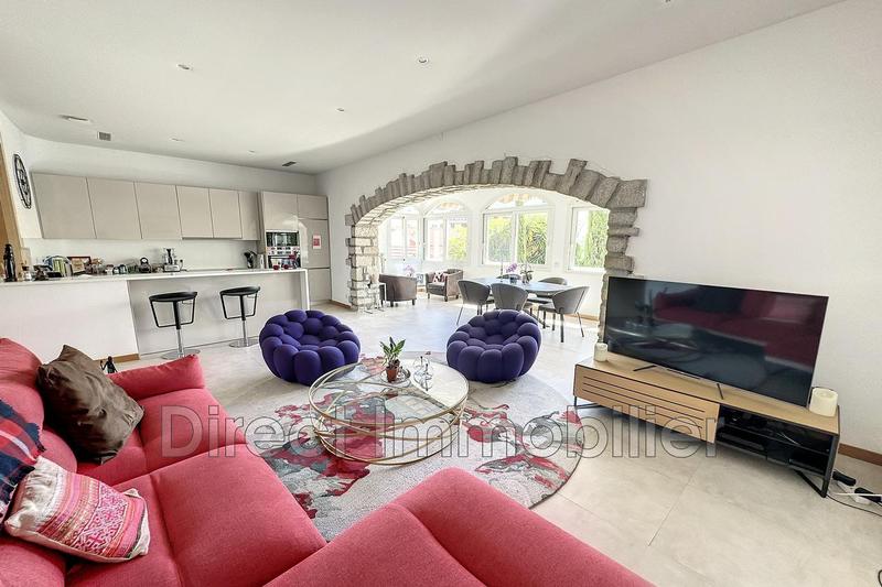 Maison - 180 m² - 5 pièces