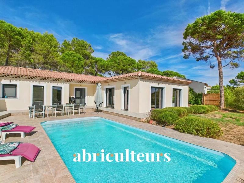 Maison - 186 m² - 4 pièces