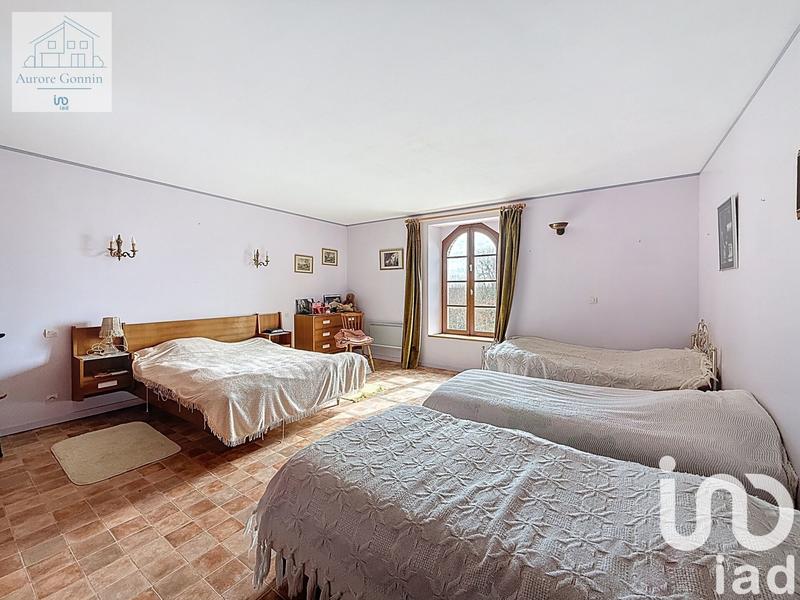 Maison - 195 m² - 5 pièces