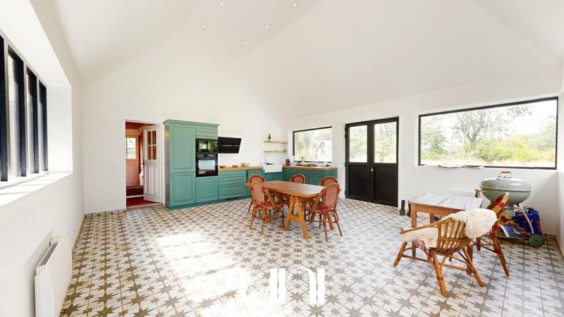 Maison - 120 m² - 6 pièces