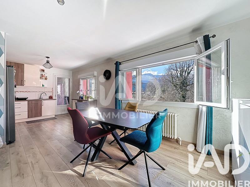 Appartement - 85 m² - 4 pièces