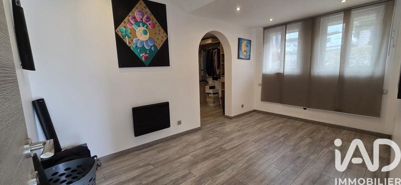 Maison - 122 m² - 6 pièces