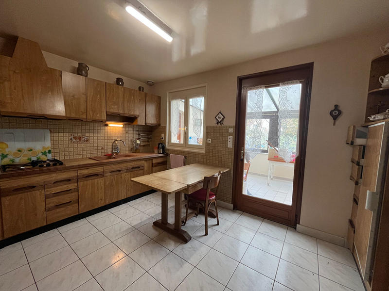 Maison - 170 m² - 6 pièces