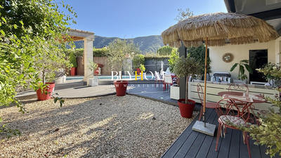 Maison - 87 m² - 4 pièces