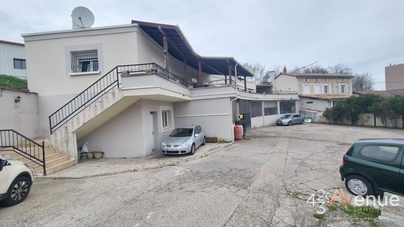Local commercial - 140 m²