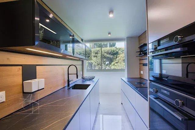 Appartement - 103 m² - 4 pièces