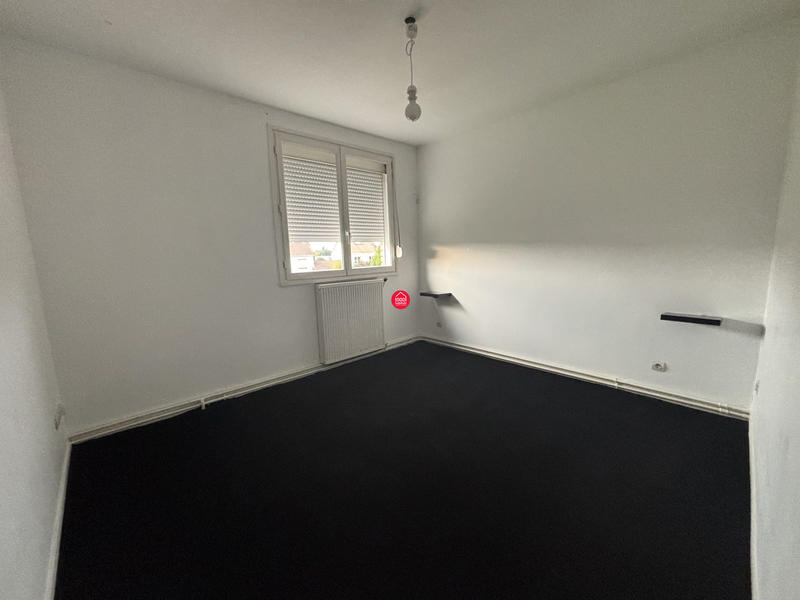 Maison - 93 m² - 5 pièces