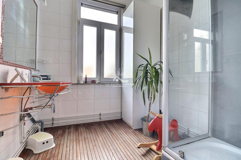 Maison - 175 m² - 6 pièces