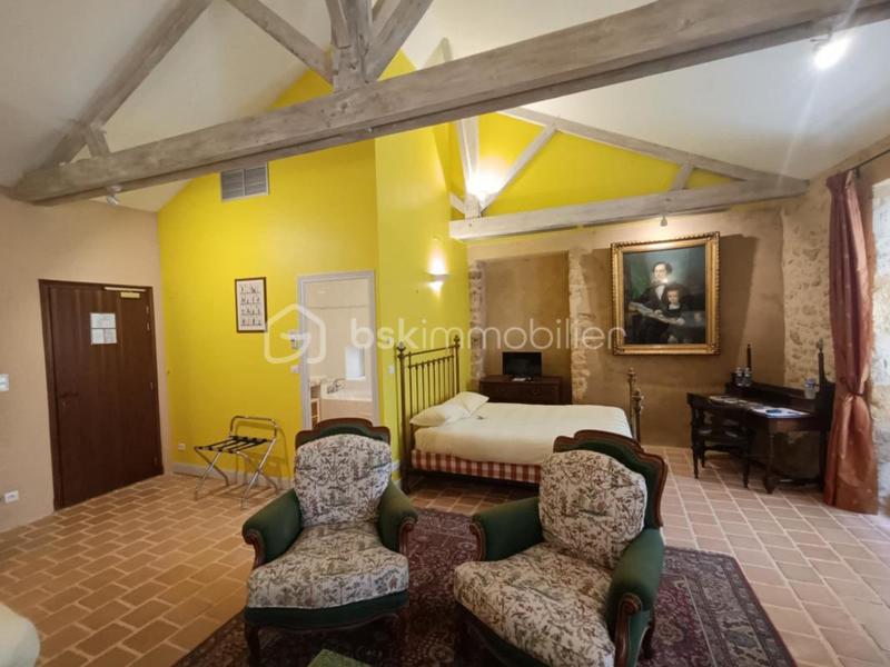 Bureau - 779 m² - 18 pièces