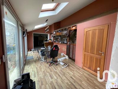 Maison - 80 m² - 5 pièces