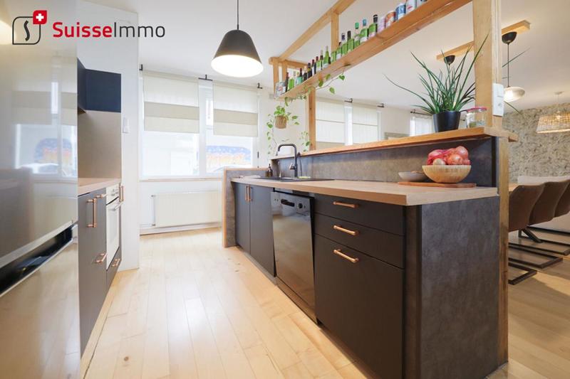 Appartement - 116 m² - 6 pièces