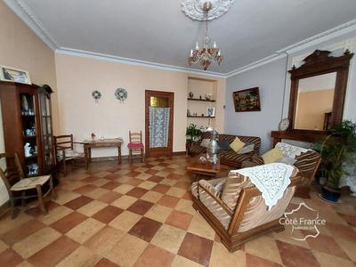 Maison de maîtres - 217 m² - 6 pièces